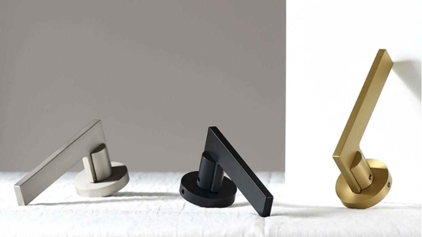 Door handle 308A-249 | Brass