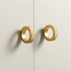 Pomello CH059B | Zigrinato | Ottone