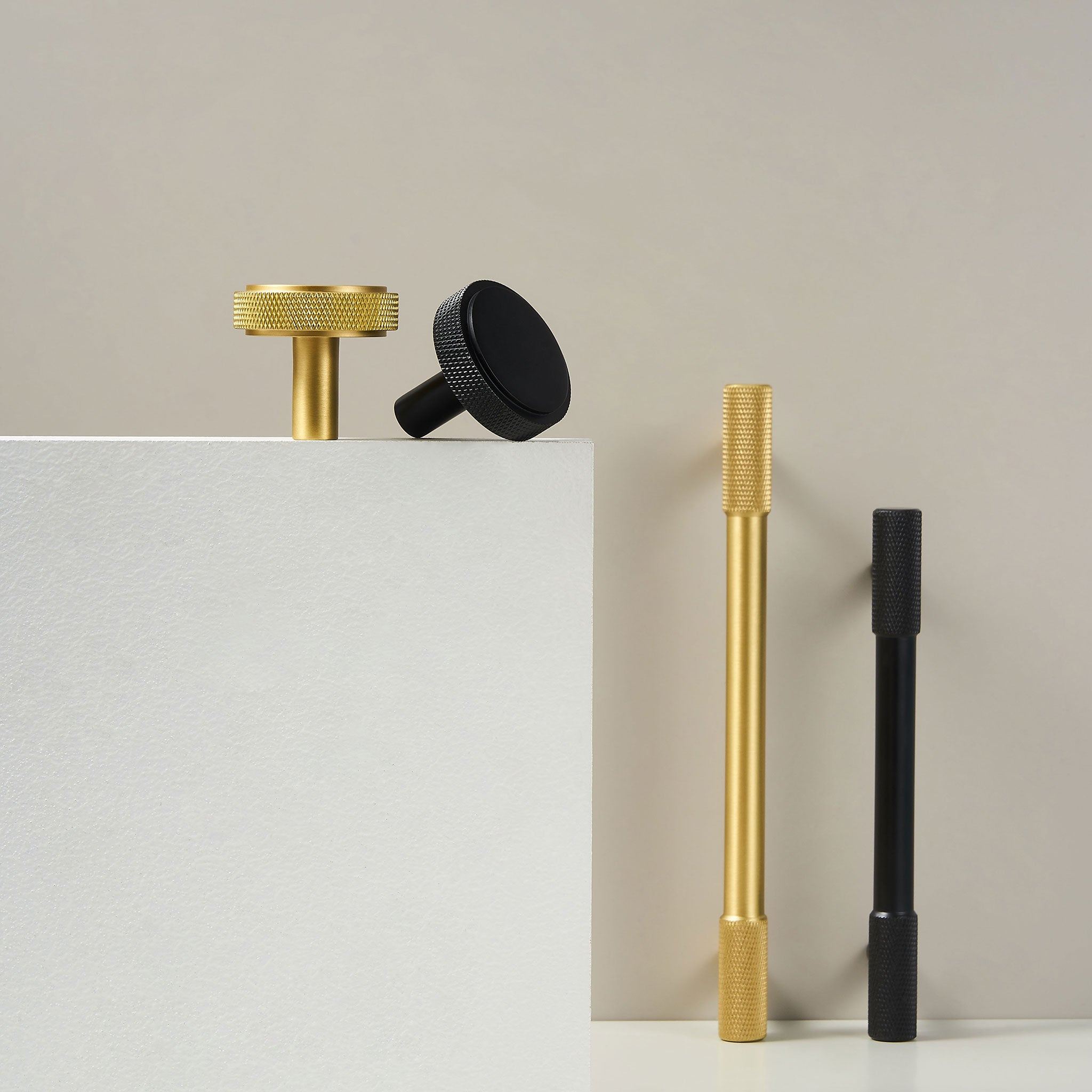 Knopp 3018 | Lättrad | Mässing - Dooroom